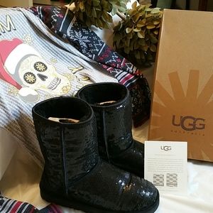 Classic Short Sparkles Uggs